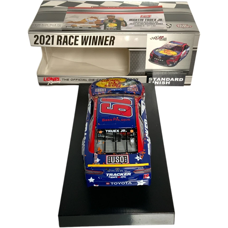 Bajo Martin Truex Jr 2021 acción 1/24 profesional patriótico Richmond ganar autografiado Foto 4 de 4