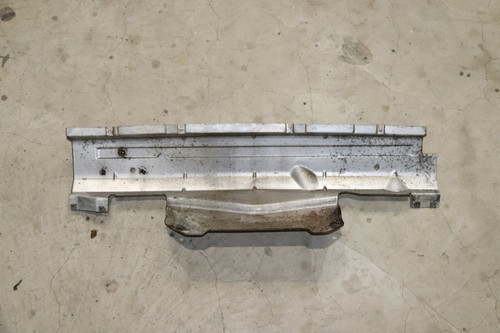 VW Bus T3 WBX Auspuff Hitzeschutzblech bis 85  - gebraucht - Bild 1 von 2