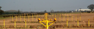 Foto 6x4 Flughafen Newcastle Dinnington \/NZ2073 The Approach Lighting Syst c2009