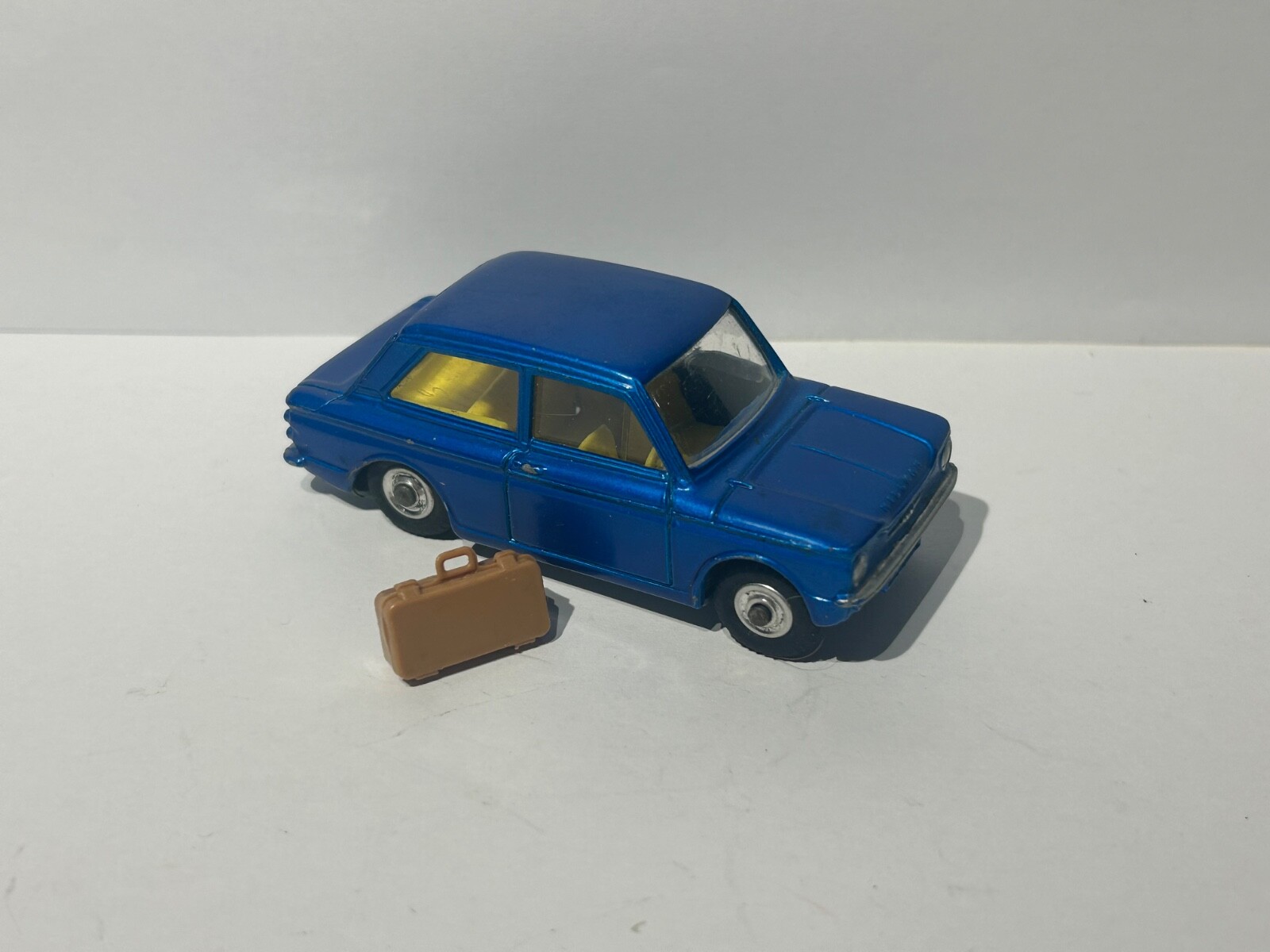 Foto 1 di 8