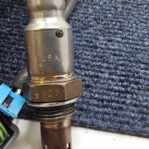 ACDelco 12637297 O2 Oxygen Sensor For Chevy Express GMC Savanna 4.8 6.0 2011-13 - Picture 11 of 13