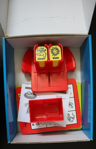 2009 ThinkFun Zingo! Bingo with a Zing Game Zingo Ages 4+ Read Description - Picture 3 of 6