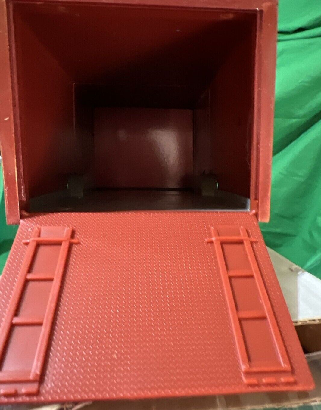 Picture 18 of 24