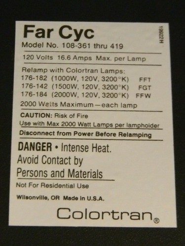 Leviton Colortran 108-412 Three Light Far-Cyc 120V W/ C Clamp Hanging Yoke 3FC1V - Picture 4 of 5