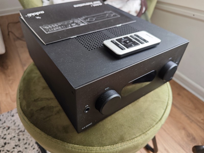 Audiolab M-DAC + Original box and remote control.
