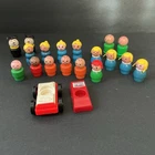 lot of vintage fisher price little people 18 Characters Plus Cars Wood 70s