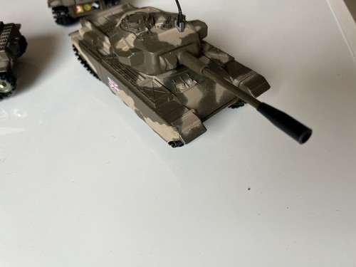 Vintage Corgi British Centurion Tk 1/50th scale set of 3 nice condition See Pics - Picture 2 of 4
