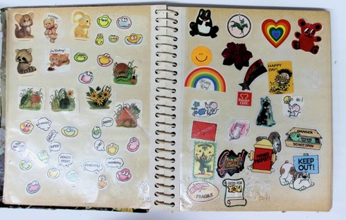 1978 - 1980's Stricker Album Collection ET, Smurfs, Pac-Man, Peanuts 2 Albums - Picture 6 of 24