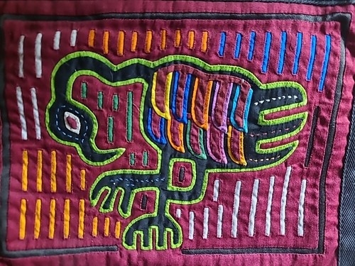 Bolso textil vintage (década de 1980) bordado a mano Kuna Mola con apliques de arte popular - Imagen 2 de 12