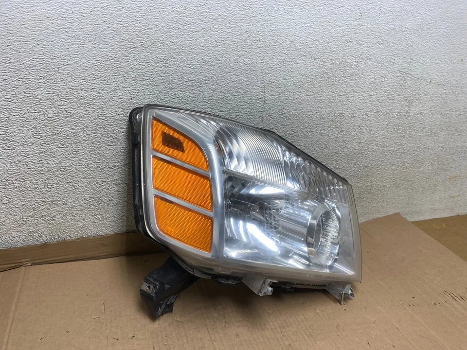 Faro lateral derecho pasajero Nissan Armada 2004 a 2007 TYC U7151 DW Foto 3 de 4