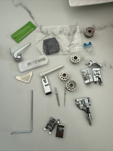 Omega sewing machine Model, 7100 Denim Machine. Tested.  - Picture 10 of 10