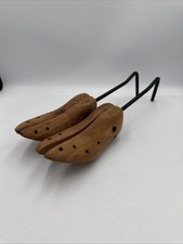 Vintage Wooden Shoe Stretcher Pair Ladies Small Size 5B-7A Made in Taiwan