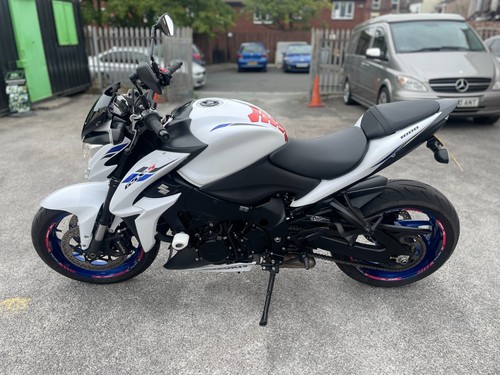 Suzuki GSX-S1000 AL9 69 Reg - Picture 5 of 11