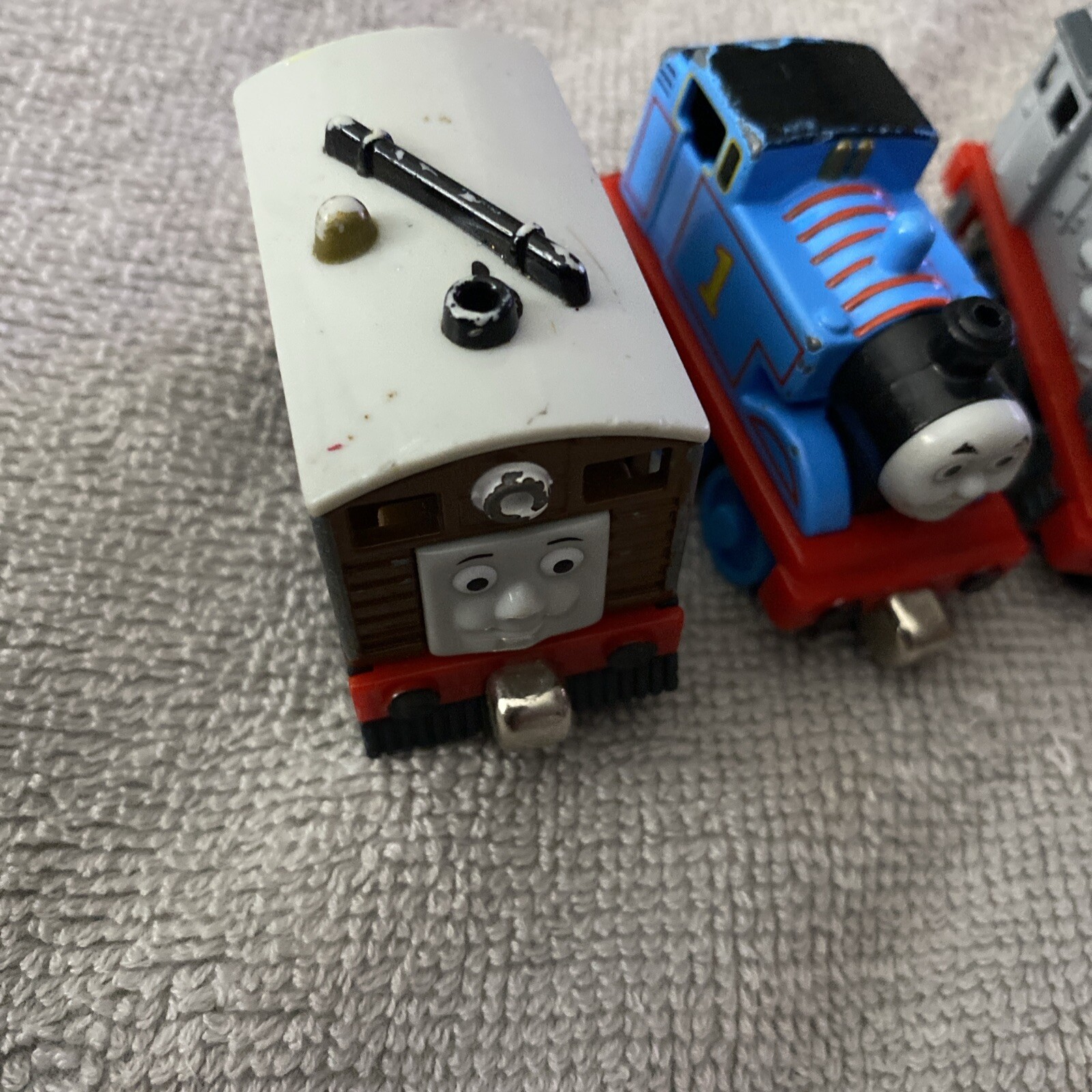 Picture 2 of 18