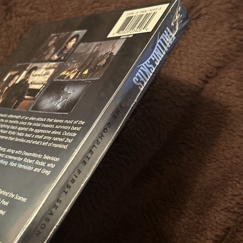 Falling Skies The Complete First Season DVDs (DVD, 2011). Steven Spielberg. NEW - Picture 5 of 7