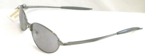 Sport Style Sunglasses With Spring Temples - Picture 2 of 2