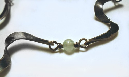 MID CENTURY Handwerker MODERNIST handgefertigt 3,5 mm JADE PERLE Welle STERLING ARMBAND - Bild 2 von 3