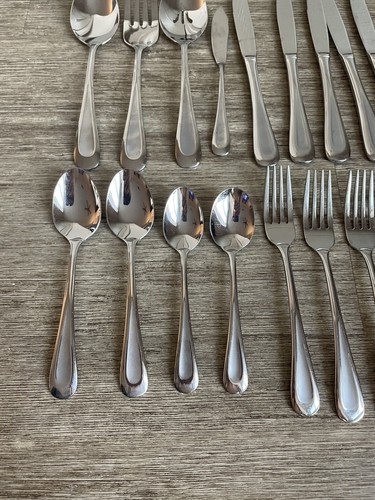 Lot of 22 Pieces ONEIDA Stainless Flatware Kitchen - Picture 4 of 6