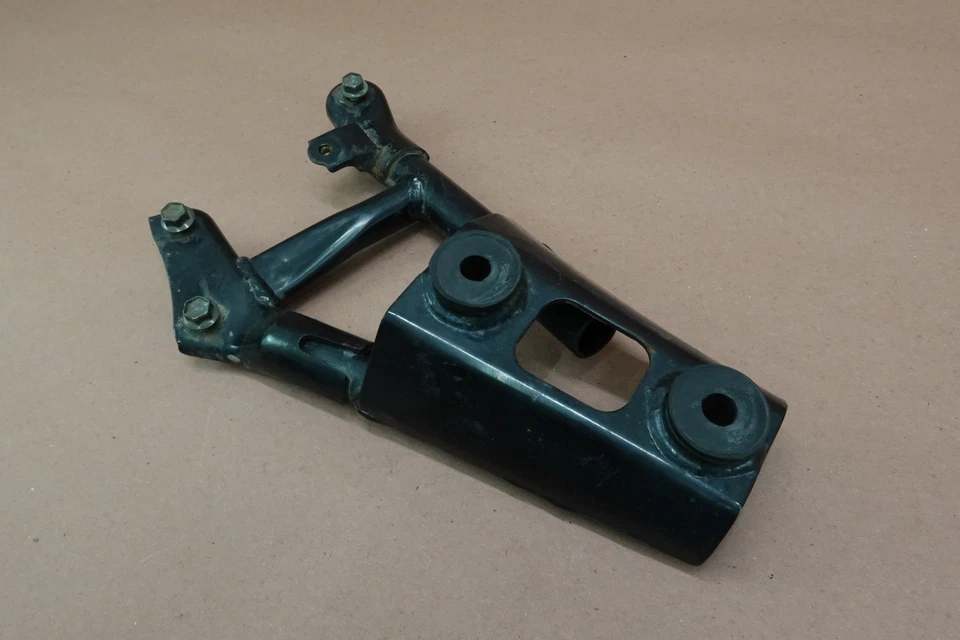 SUZUKI Intruder Volusia 800 VL800 2001-2004 SOPORTE DE MONTAJE SILENCIADOR ESCAPE Foto 2 de 4