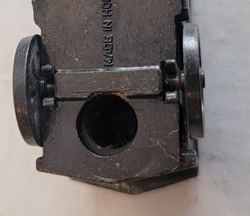 VINTAGE DIE CAST HORSE & CARRIAGE PENCIL SHARPENER.dark Brown - Picture 5 of 6