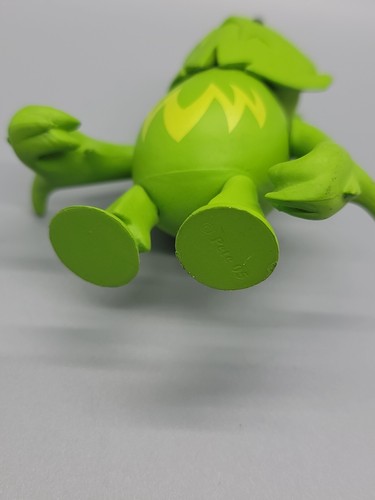 Pete Fowler World of Monsterism Island Woodland Vinyl Figure Green Art - Picture 9 of 11
