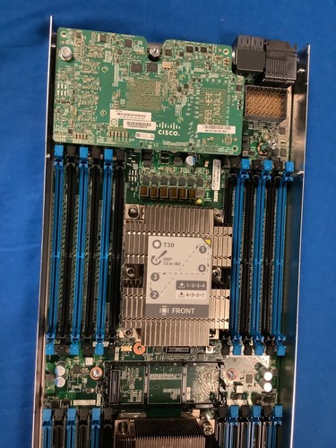 Cisco UCSB-B200-M5 Blade Server 73-17637-12 CTO Chassis - Picture 7 of 8