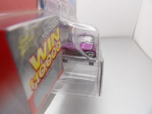 Chevy Bel Air 2004 Johnny Lightning Street Freaks 1962 raspado 1:64 - Imagen 2 de 4