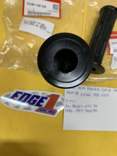 NUEVO JUEGO DE EMPUÑADURAS HONDA GENUINAS OEM (53166-198-000) ATC70 TRX70 - Imagen 4 de 4