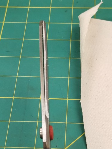 Vintage Mundial red dot 8-1/2" True Left-Hand Dressmaker Shears - Picture 8 of 9