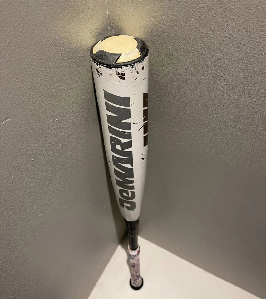Demarini CF8 2016 32"/29 oz 2-5/8" BBCOR ¡¡Difícil de encontrar y súper popular!!! Foto 3 de 4