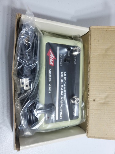 Vintage AIM Model 4901 Amplifier UHF/VHF/FM (A4) - Picture 6 of 8