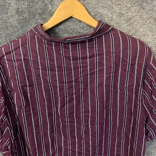 Level 10 Shirt Men's Size Large Red Striped Short Sleeve Collared Button-Up - Picture 8 of 9