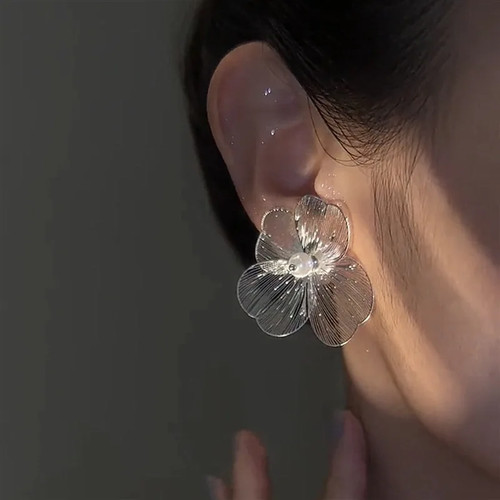 Modische koreanische große Blume Perlen Ohrringe für Frauen neues Design Ohrstecker - Bild 5 von 24