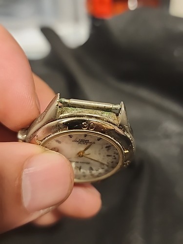 Hugo Maxx dress watch. Calendar on face. Gold accents 27508 watch For Parts - Picture 7 of 12