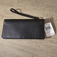  Coach pebble  Leather Bi-Fold Slim Wallet Black/ New F53767