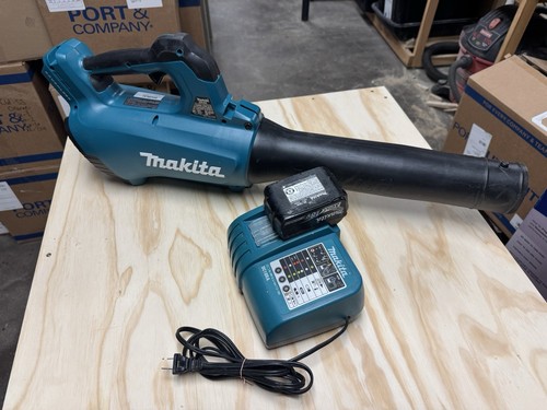Makita XBU03 18V Brushless Cordless Blower With Battery And Charger - Picture 3 of 5