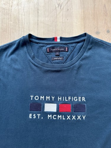 Tommy Hilfiger Blue Embroidered T-Shirt - Men’s Size UK Small - Picture 3 of 6