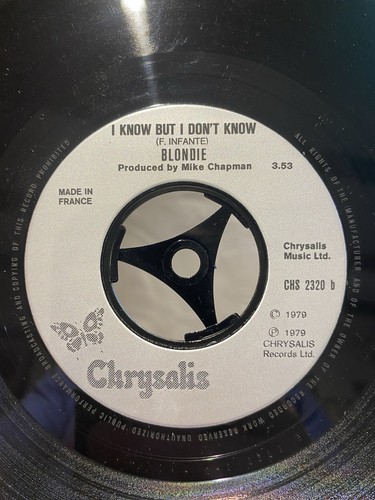 Blondie - Sunday Girl - 7" Vinyl Single 1979 Chrysalis Records CHS 2320 - Picture 4 of 4