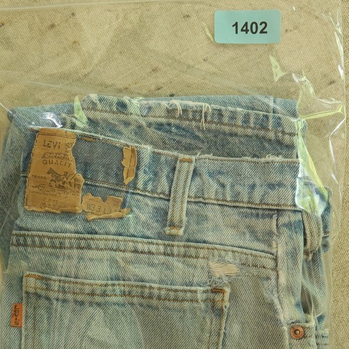 Vintage Thrashed Levi's 550 Orange Tab 33x31 Destroyed - Picture 16 of 16