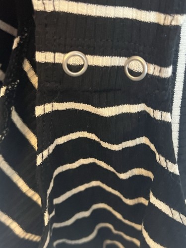 NWOT American Eagle Women’s Bodysuit Size Medium Soft & Sexy Black Striped White - Picture 3 of 5