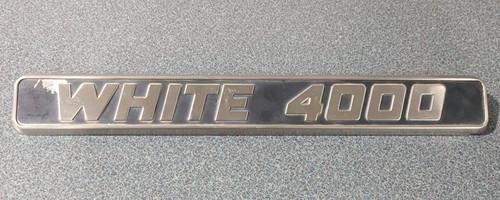 Vintage Metal White Motor Company Freightliner 4000 Emblem Nameplate Badge Logo
