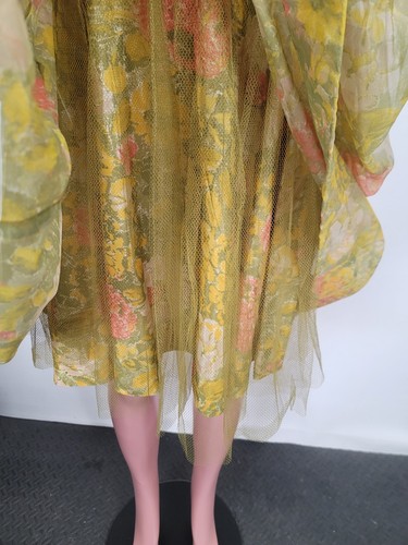 Vintage 1960s 60s Chiffon Dress Buttercup Yellow Cocktail Party Dress Sz 8 - Picture 9 of 11