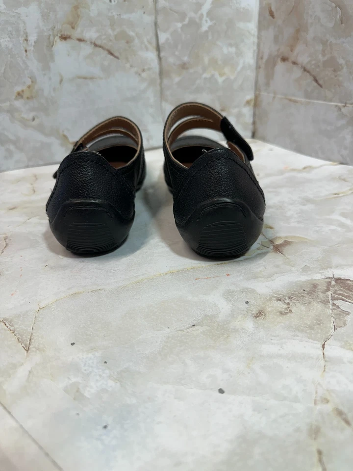 Usado dos veces Ros Hommerson Cuero Negro Chelsea Mary Jane Plano Talla 5M Foto 3 de 4