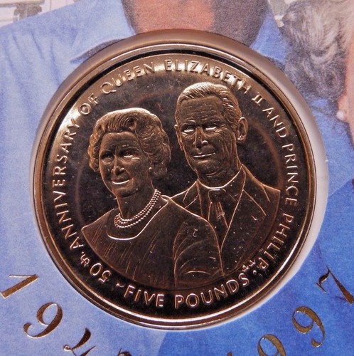 Isle of Man IOM Crown Royal Commemorative Coins EIIR Queen Mother BUNC on covers - Picture 7 of 82