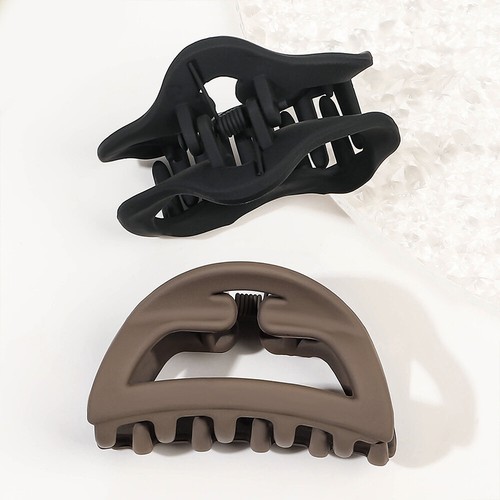 Mini Frosted Shark Clip Geometric Acrylic Claw Clip Little Crab Hair Claw Clip - Picture 8 of 37