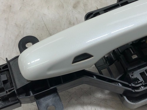 2017-2022 VOLVO S90 LEFT DRIVER REAR EXTERIOR DOOR PULL HANDLE OEM - Picture 6 of 10