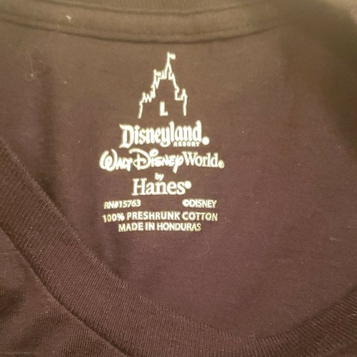 Disneyland Resort Walt Disney World by Hanes Black T-Shirt Sz large - Picture 4 of 4
