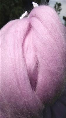 Lavender Purple Wool Roving Merino for Spinning into Yarn and Felting Crafts - Picture 2 of 3