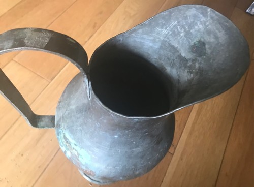Beautiful LARGE Rustic PRIMITIVE ANTIQUE COPPER BRASS WATER PITCHER 14” Height - Picture 5 of 17