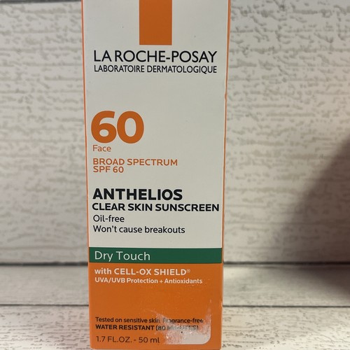 2- La Roche Posay Anthelios Crema Solare Pelle Trasparente Dry Touch SPF 60- Scad. 1-26 - Foto 2 di 3